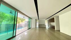 Lucky Hills (D16), Terrace #631102951